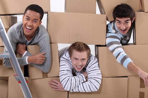House movers planning a local relocation in Kingstonuponthames