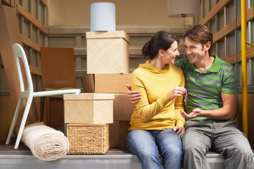 Commercial removal van support for Kingston upon Thames businesses