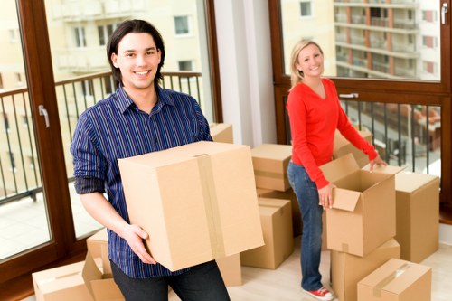 Local transport support for properties and streets around Kingstonuponthames